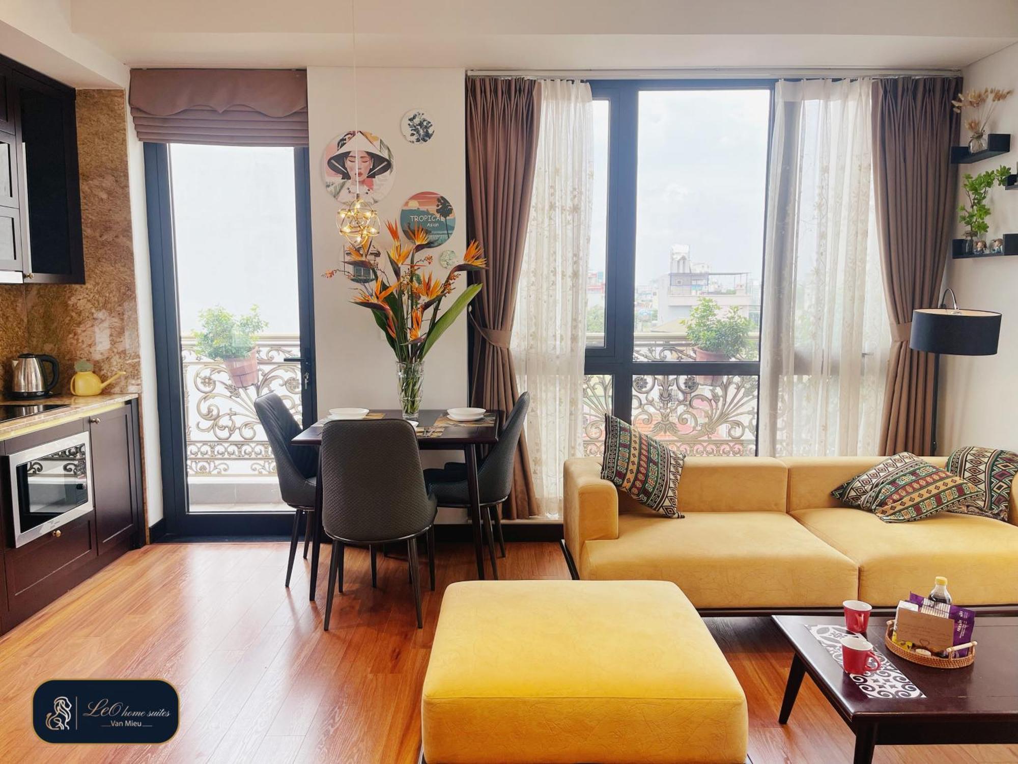 Home Suites -Natural Light -Projector -Spacious - 2Br Incenter Hanoi Exterior photo